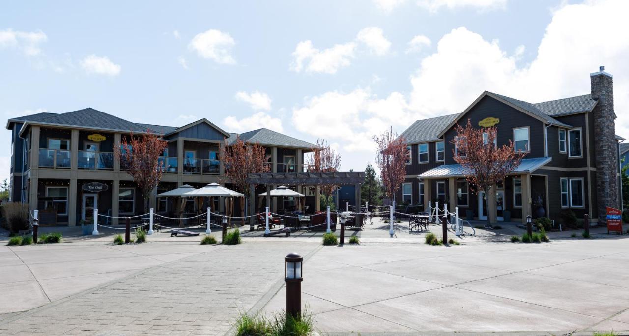 Whale Of A Tale Villa Ocean Shores Exterior photo
